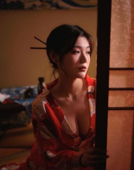 一屋暗灯小说免费阅读在线_4K迅雷电影在线
