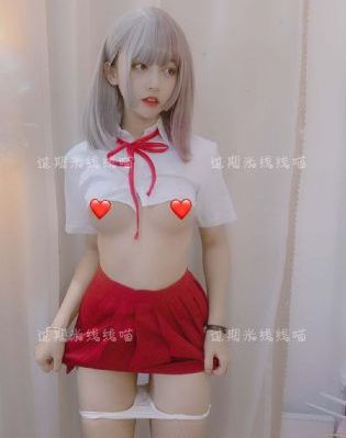 久久狼人综合_DVD迅雷电影在线