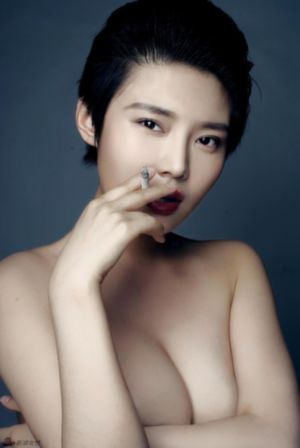 亚洲va欧美_720电影在线观看