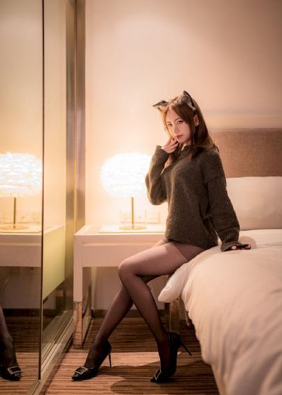 99在线热播精品免费99热_十万网红美女美酱