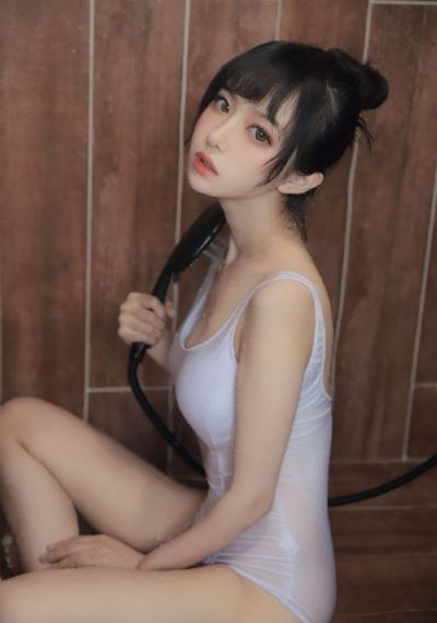 热的国产热的综合_加长未删减版在线观看