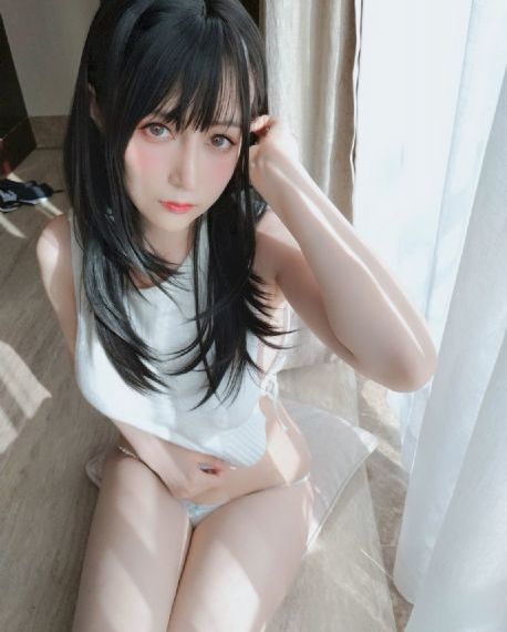 少妇┅┅快┅┅用力日本_国产剧完整视频观看