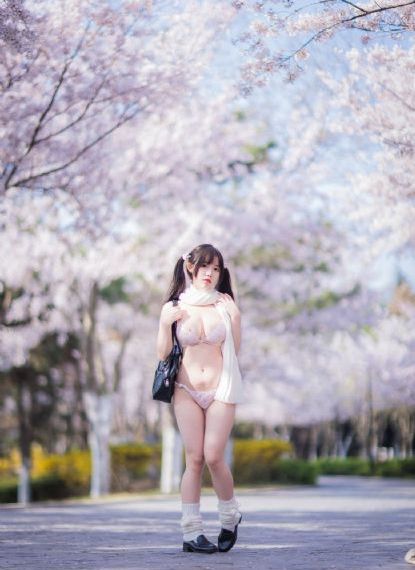 日本免费高清一区二区_国产剧免费播放