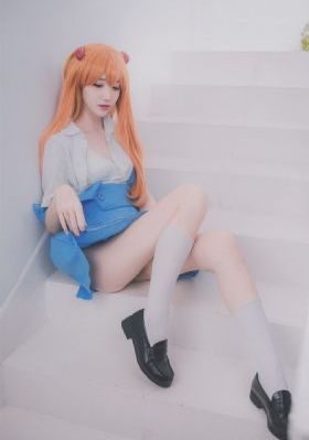 色婷婷色综合_BD在线手机播放