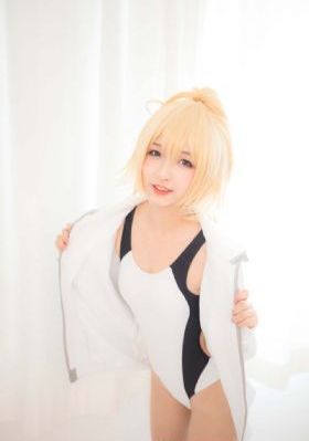 亚洲久久精品美女久久久久_高清无删减在线观看